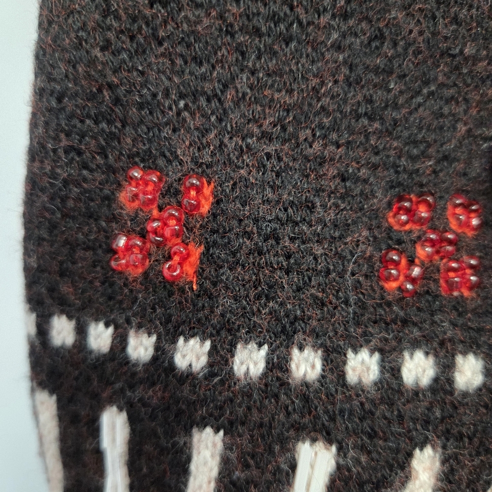 Kate Spade New York Zebra Fair Isle Wool Sweater Red/Black Beaded Size Large - Picture 6 of 9